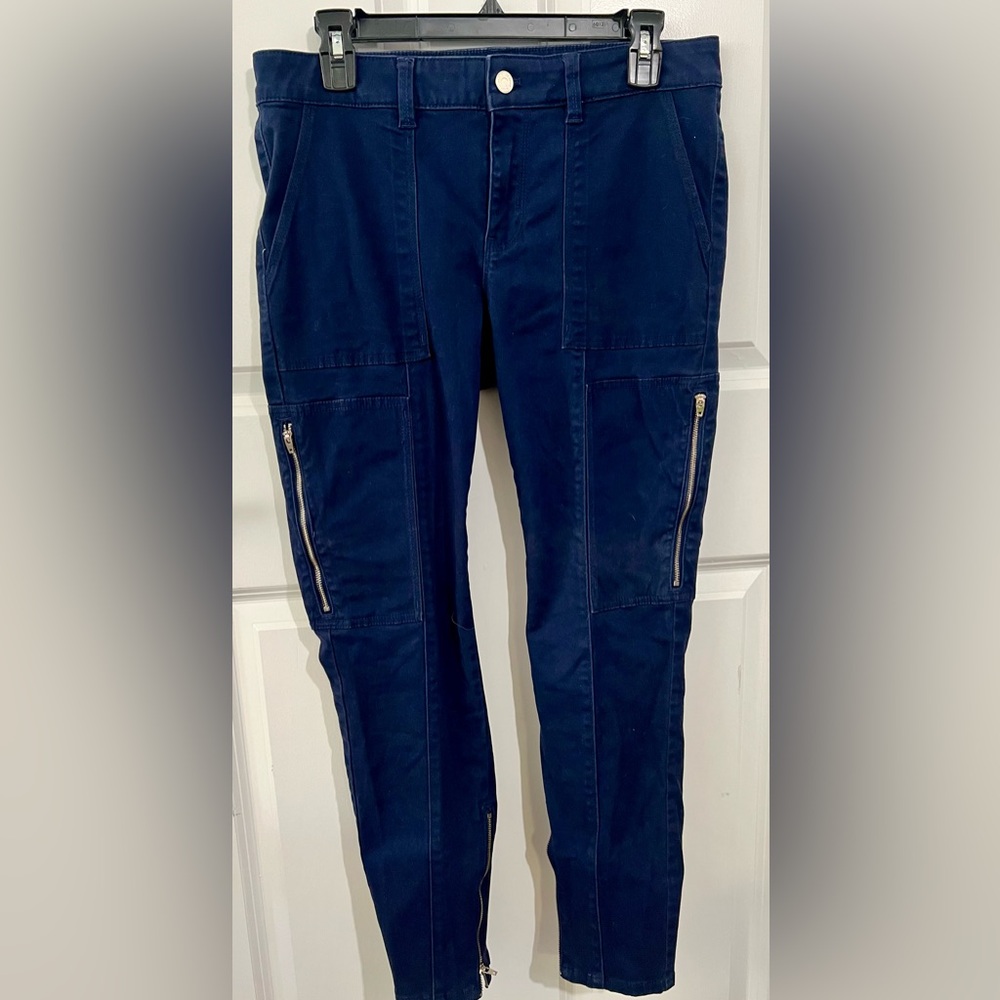 **Clearance Discounted** White House Black Market The Skimmer Navy Blue Jeans